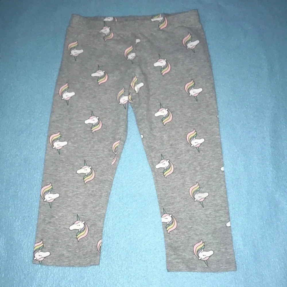 ARIZONA Jean Co. Unicorn print leggings size M or 10/12